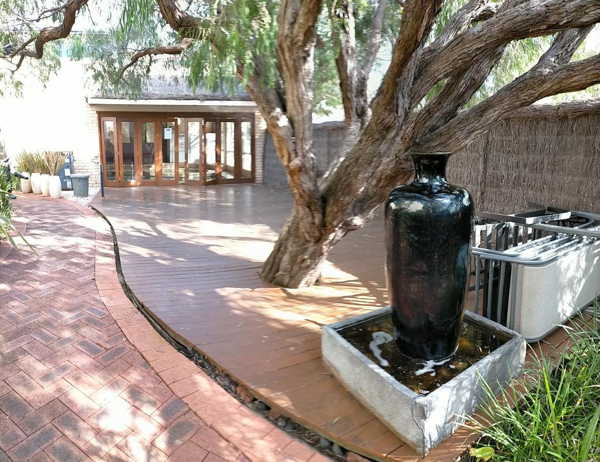 Dunsborough Apartments & Suites Extérieur photo
