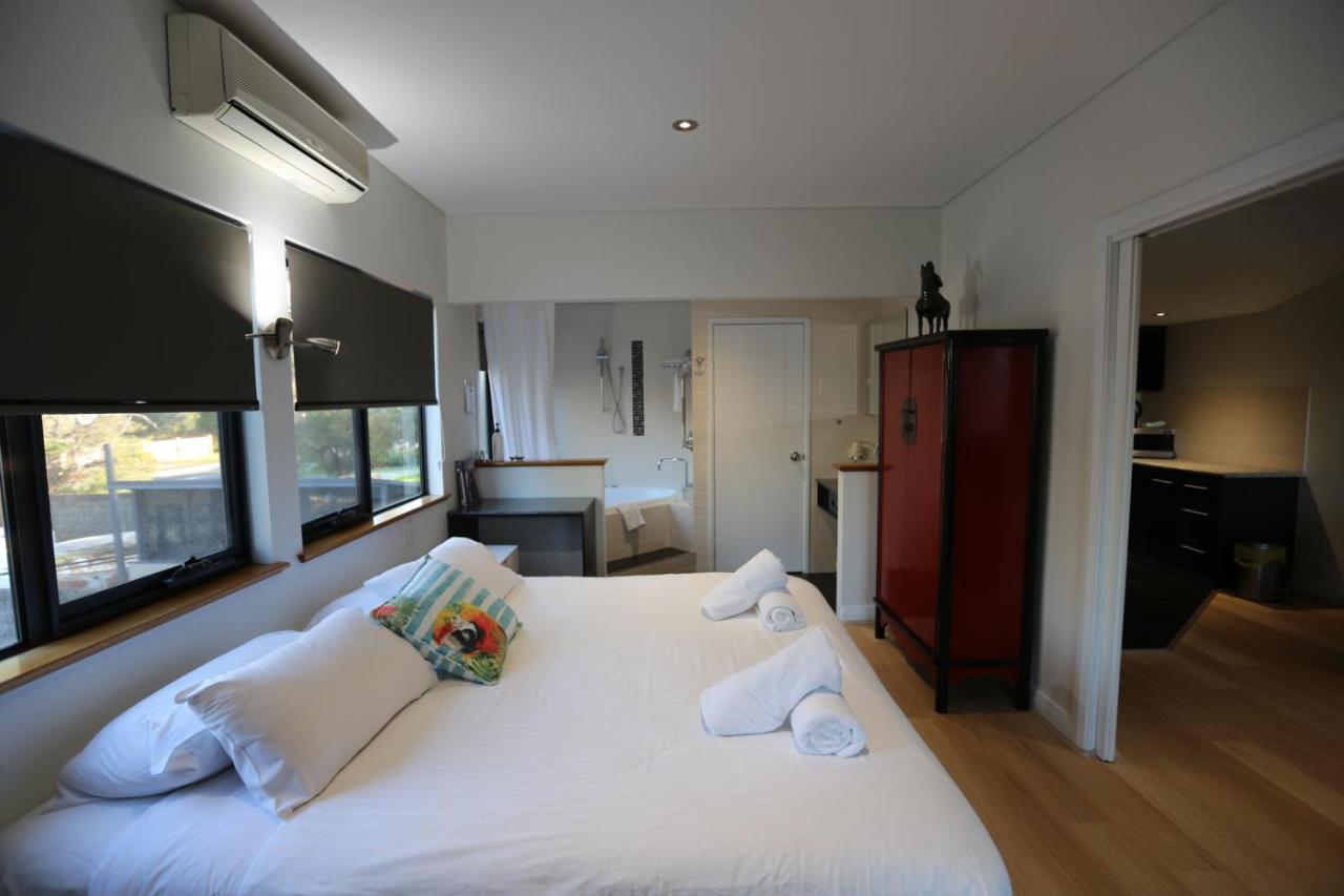 Dunsborough Apartments & Suites Extérieur photo