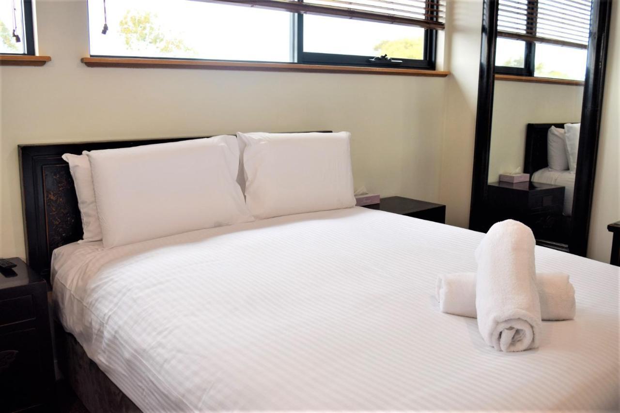 Dunsborough Apartments & Suites Extérieur photo