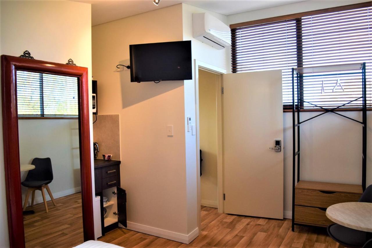 Dunsborough Apartments & Suites Extérieur photo